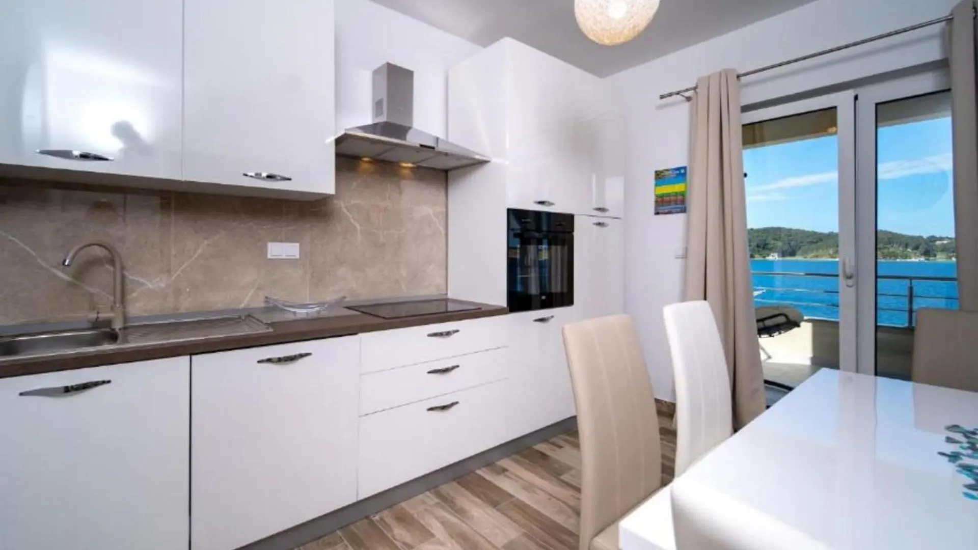Sea View Apartment 1 Rab Town